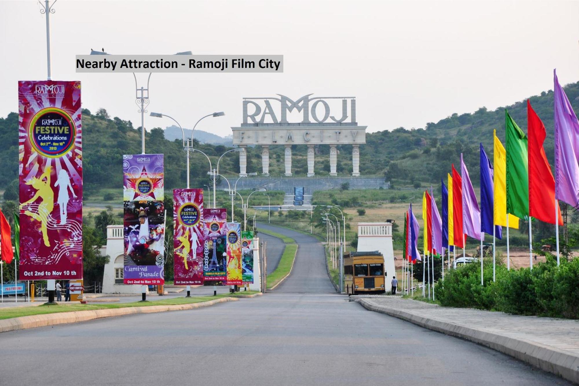 Hotel O Palak Residency Near Erragadda Metro Station Гайдарабад Екстер'єр фото