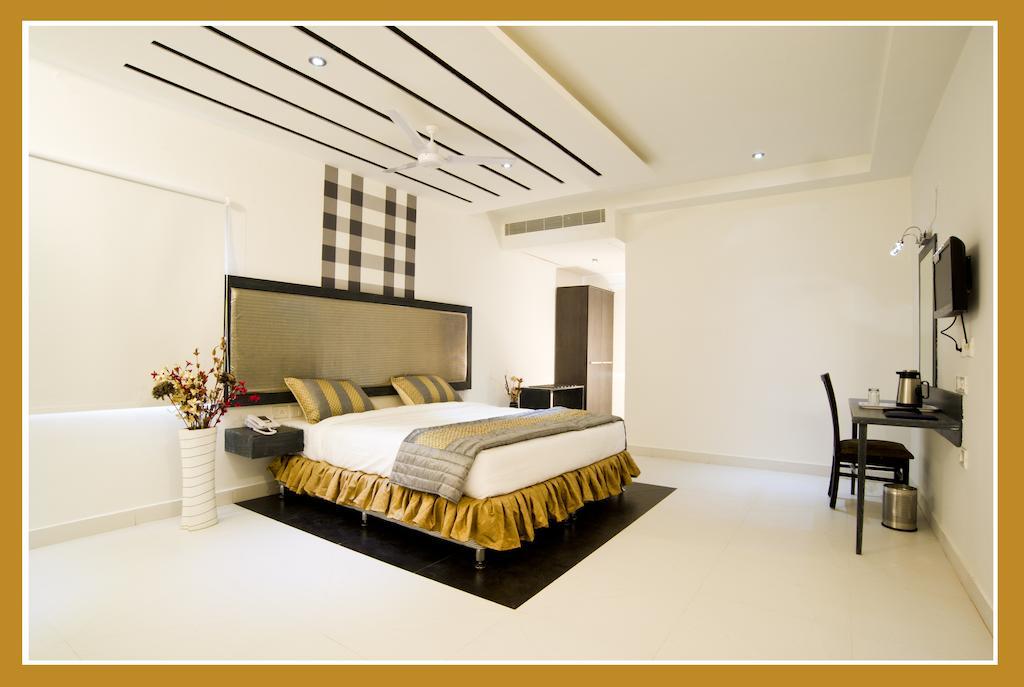 Hotel O Palak Residency Near Erragadda Metro Station Гайдарабад Номер фото